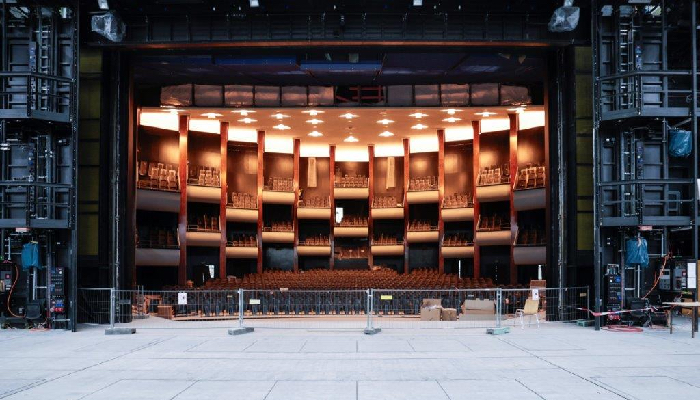 Die Sanierung von Oper und Schauspielhaus Köln steht vor der Vollendung ...